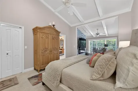 910 Bearded Oaks Terrace Longwood FL 32779