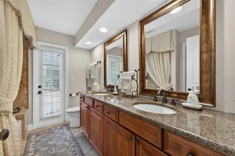 910 Bearded Oaks Terrace Longwood FL 32779