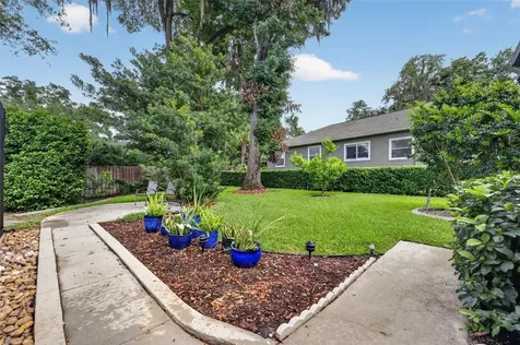 910 Bearded Oaks Terrace Longwood FL 32779