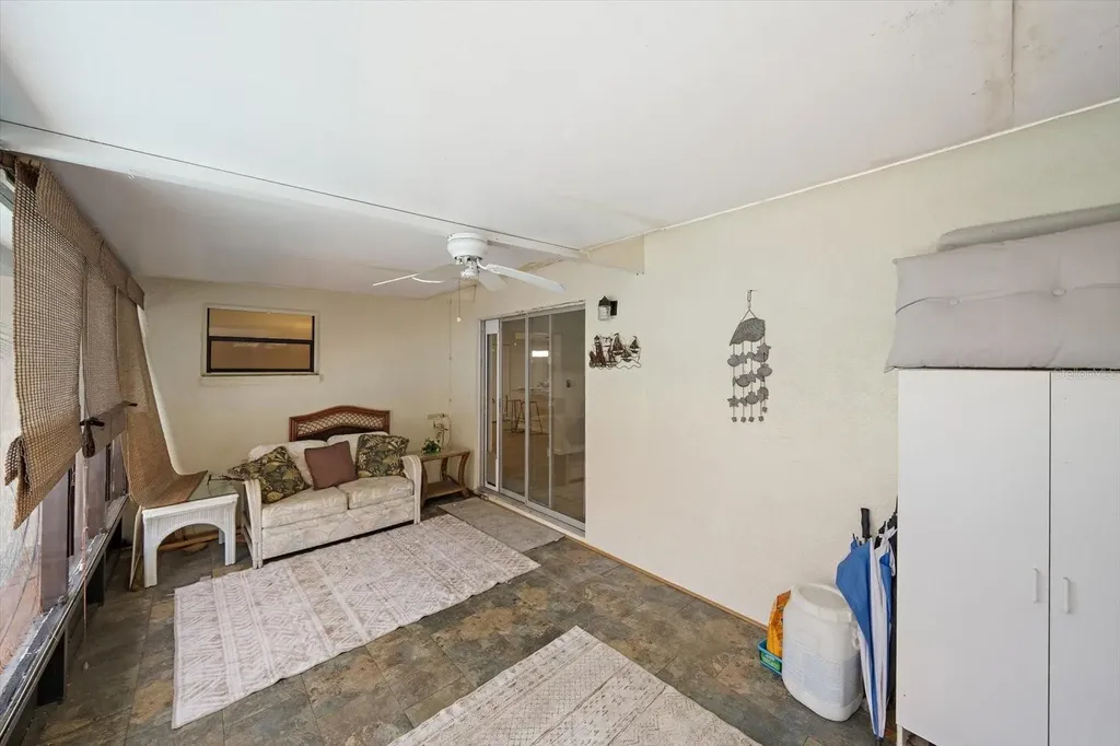 4286 Tarpon Drive SE St Petersburg FL 33705