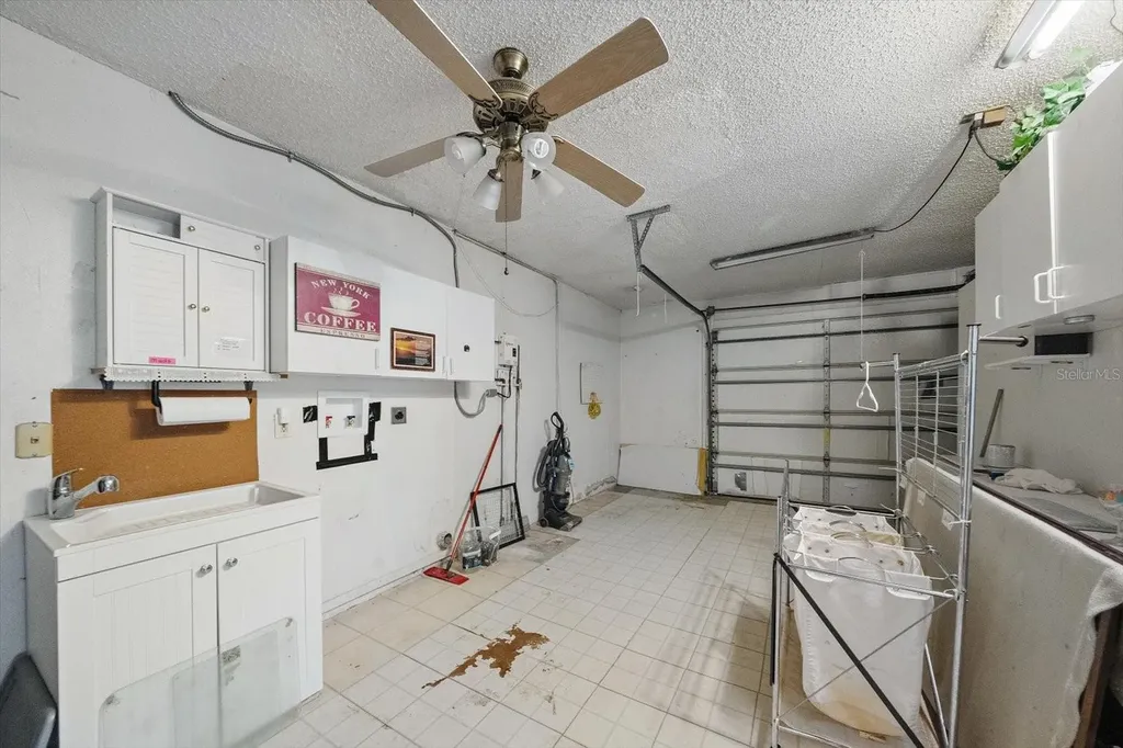 4286 Tarpon Drive SE St Petersburg FL 33705