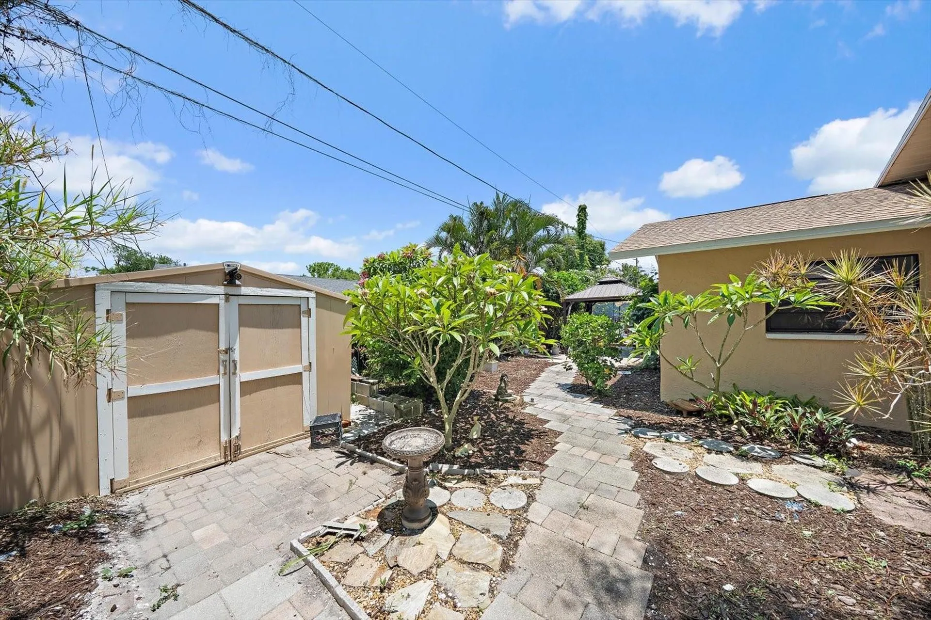 4286 Tarpon Drive SE St Petersburg FL 33705