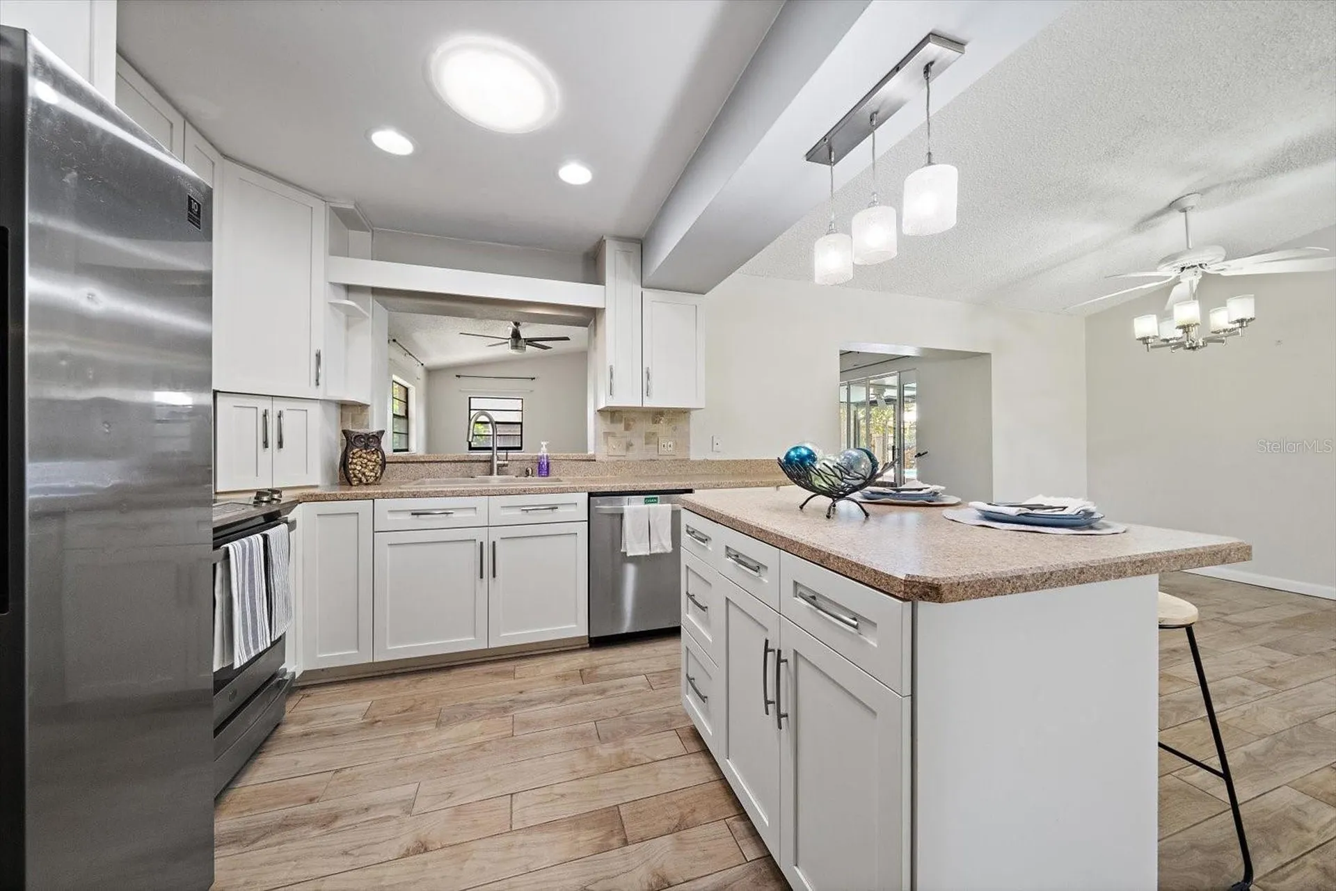 4286 Tarpon Drive SE St Petersburg FL 33705