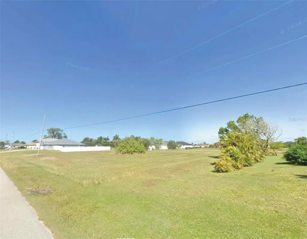1511 NW 16th Terrace Cape Coral FL 33993