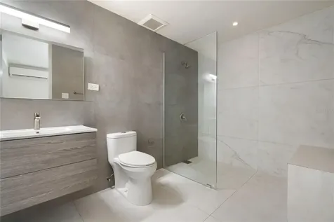 840 Malaga Guaynabo PR 00966