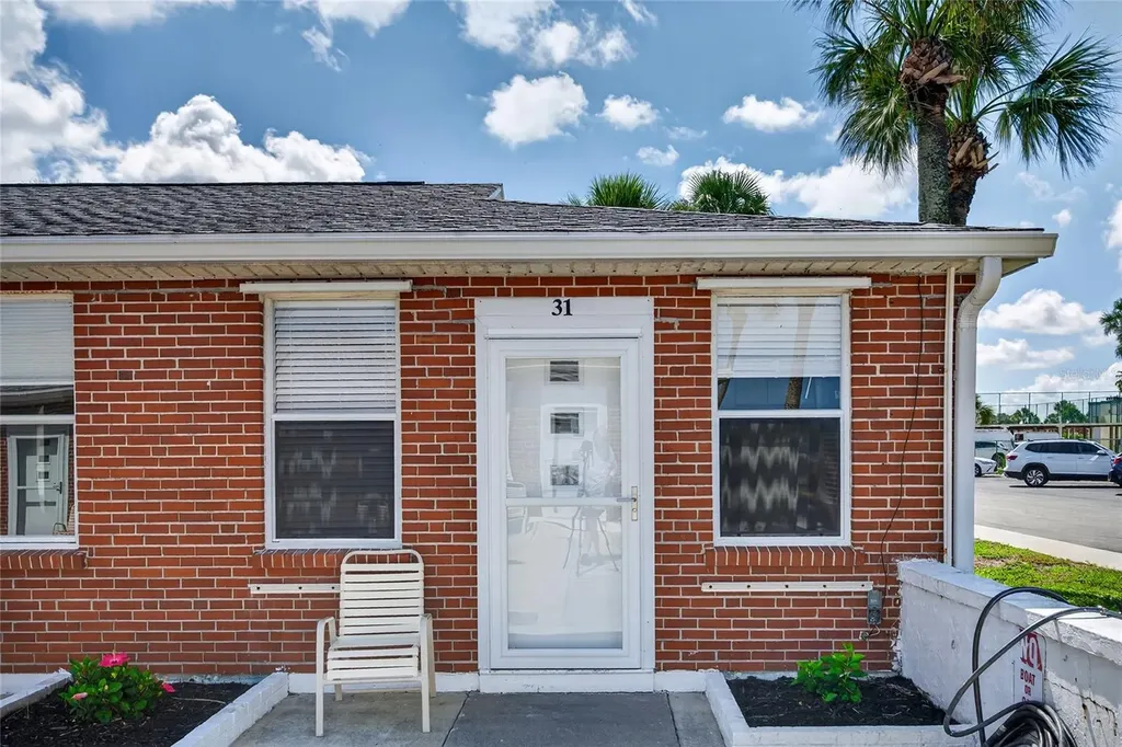 908 Villas Drive Venice FL 34285