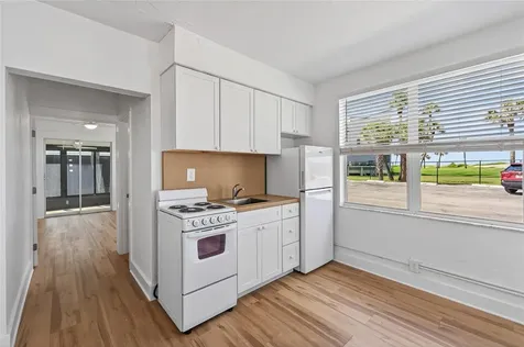 908 Villas Drive Venice FL 34285