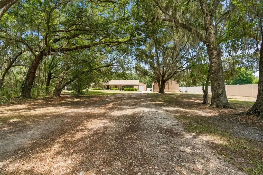10501 Sherrouse Road Lakeland FL 33810