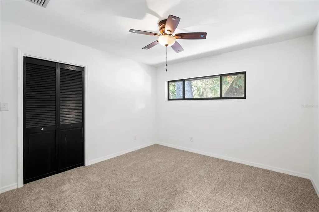 181 N Smokey Mountain Road Seffner FL 33584
