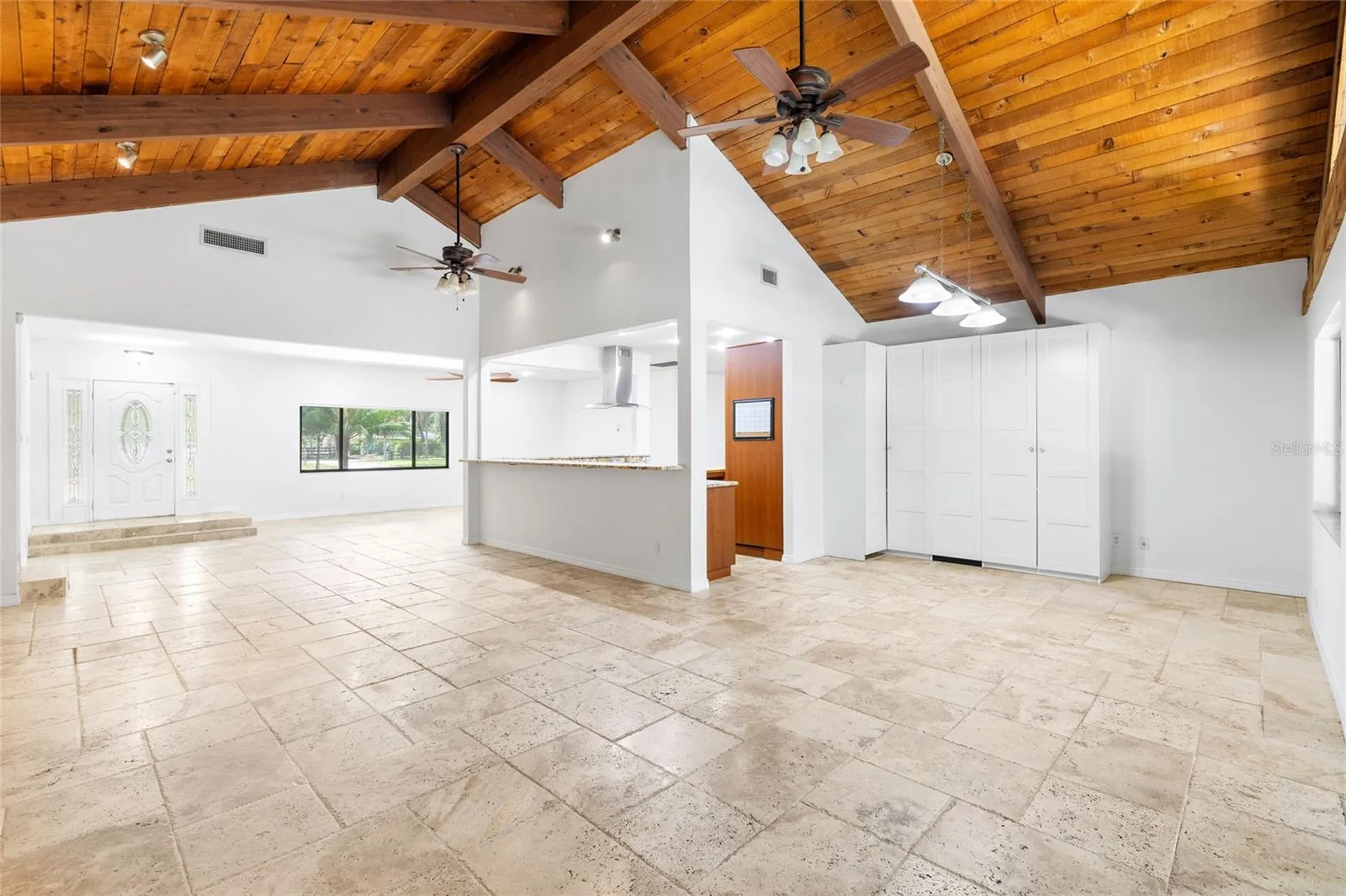 181 N Smokey Mountain Road Seffner FL 33584