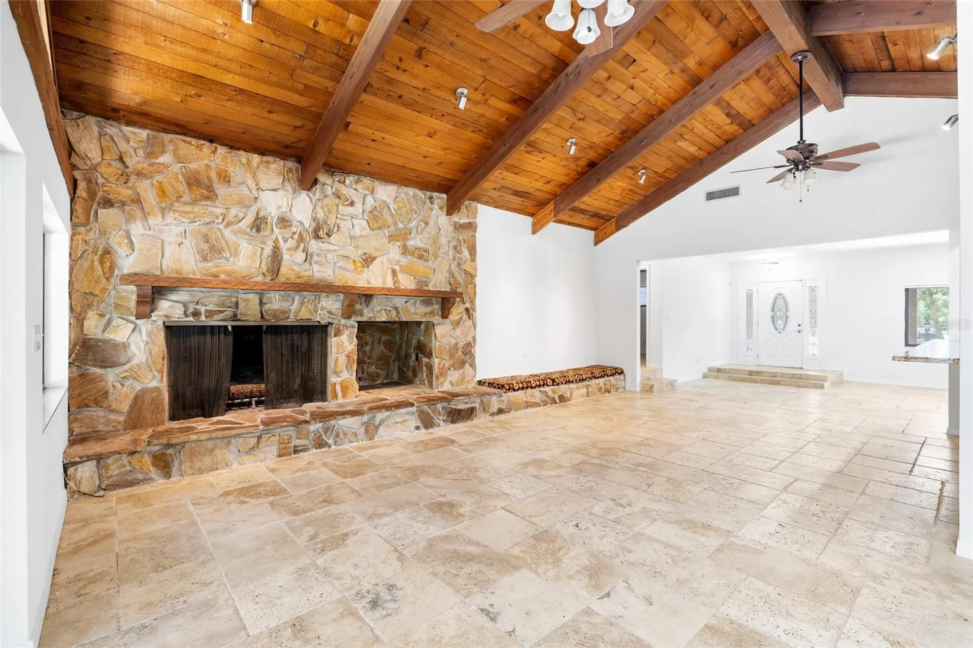 181 N Smokey Mountain Road Seffner FL 33584
