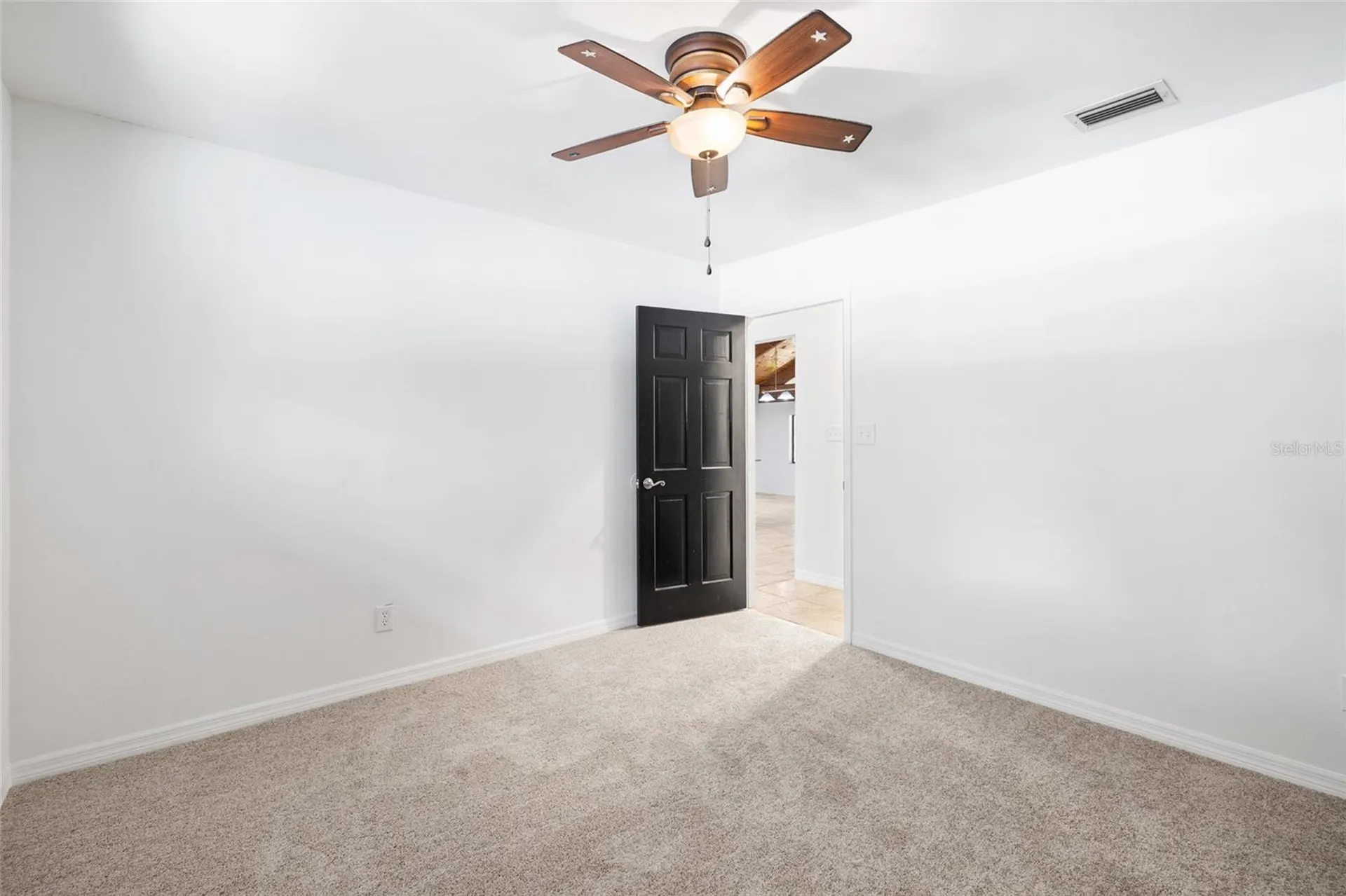 181 N Smokey Mountain Road Seffner FL 33584