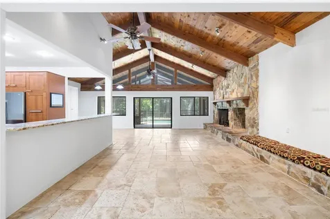 181 N Smokey Mountain Road Seffner FL 33584