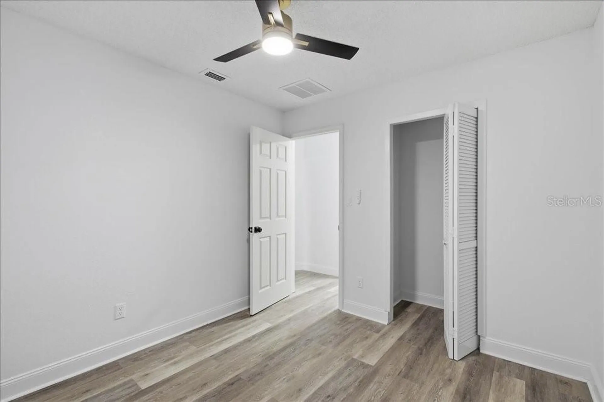 8612 Spring Cone Court Orlando FL 32825