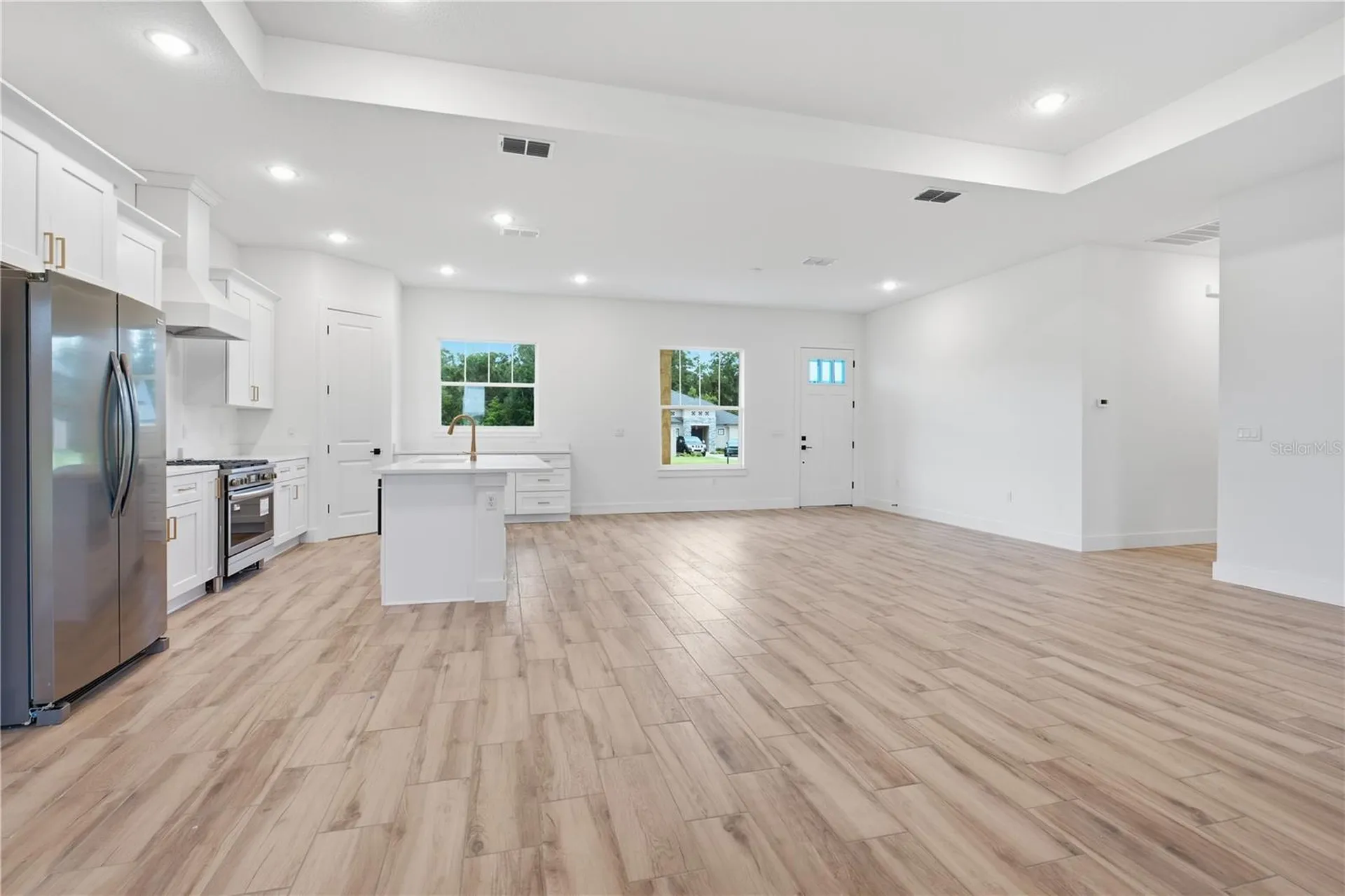 6534 N Harcross Avenue Dunnellon FL 34433
