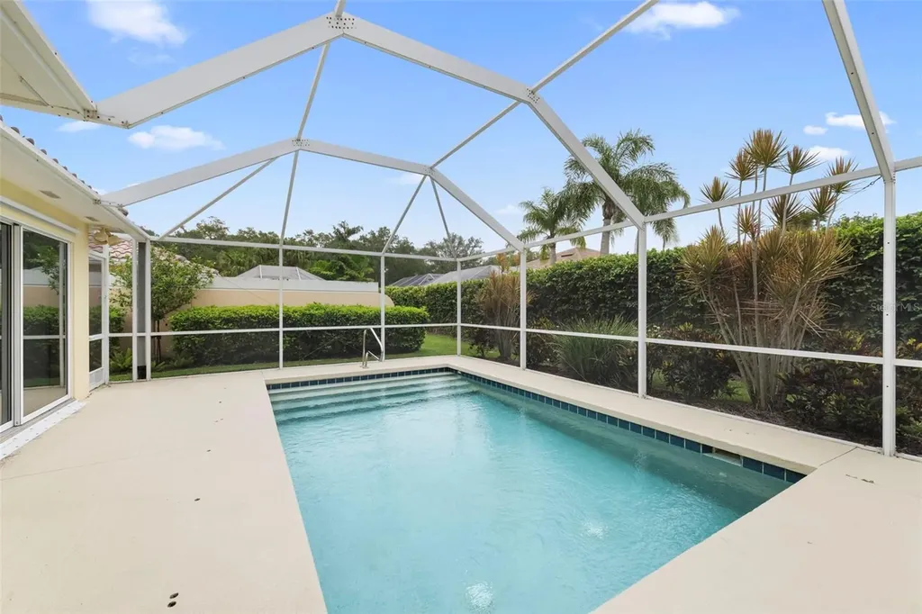 5793 Ithaca Way Sarasota FL 34238