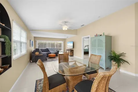5793 Ithaca Way Sarasota FL 34238