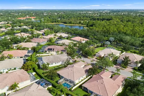 5793 Ithaca Way Sarasota FL 34238