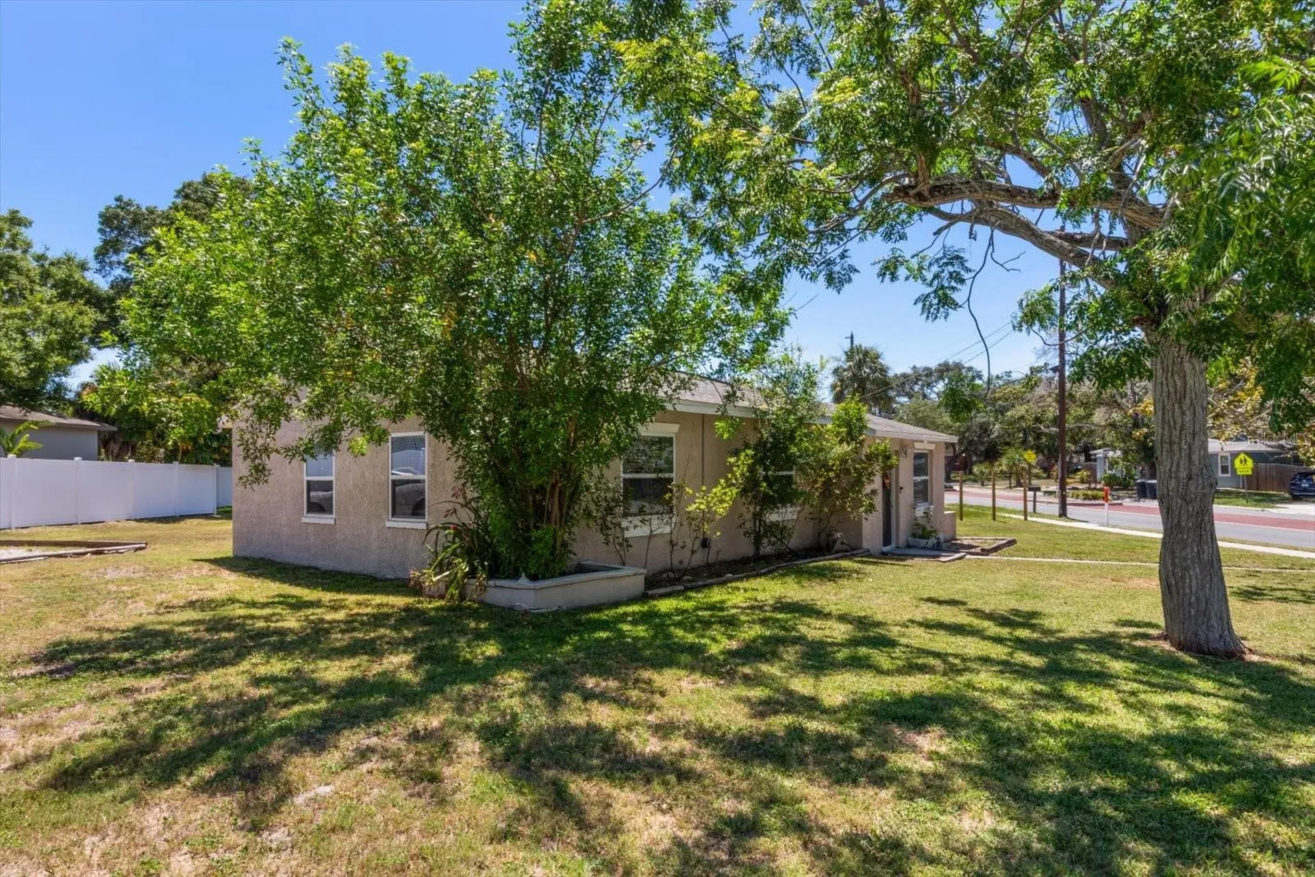 1135 Fairmont Street Clearwater FL 33755