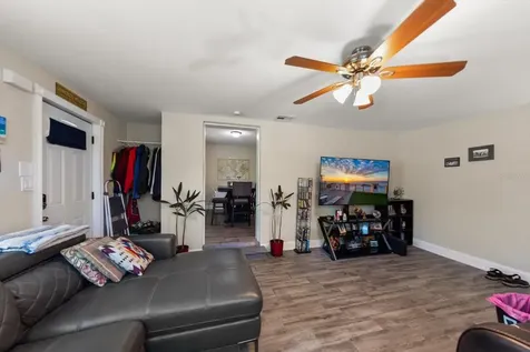 1135 Fairmont Street Clearwater FL 33755