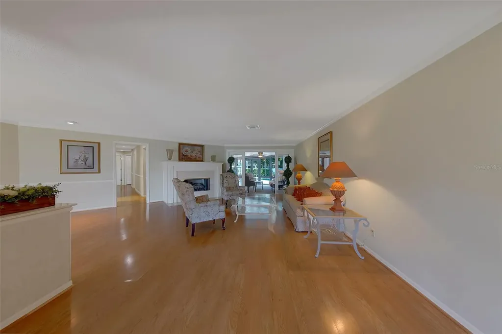 2943 Whisper Lane N Clearwater FL 33762