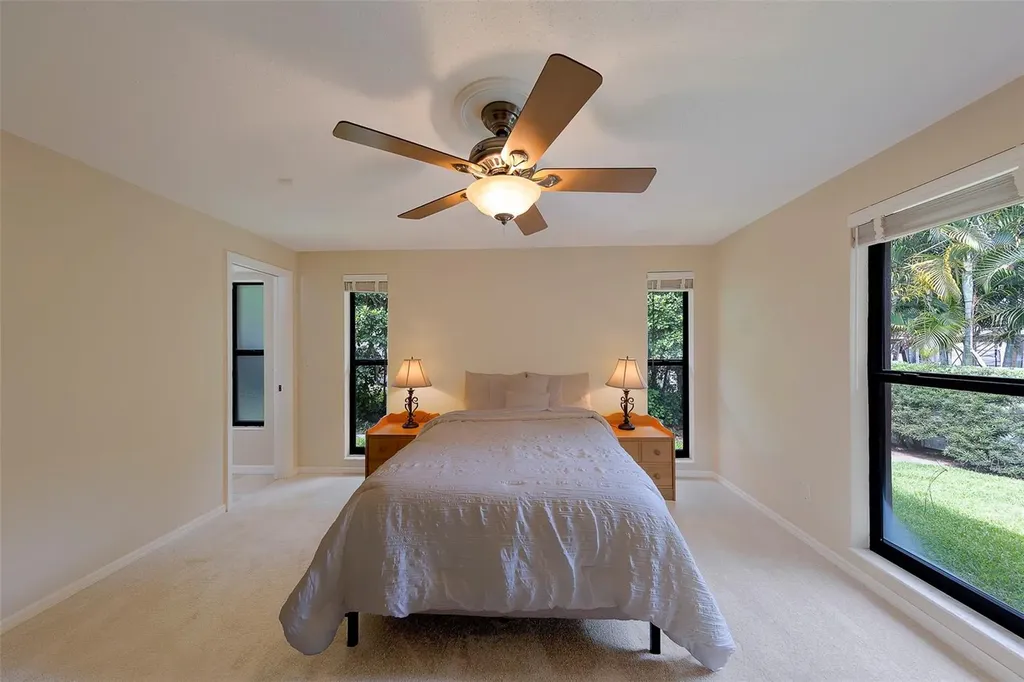2943 Whisper Lane N Clearwater FL 33762