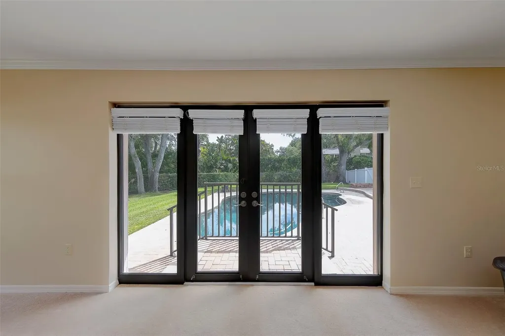 2943 Whisper Lane N Clearwater FL 33762