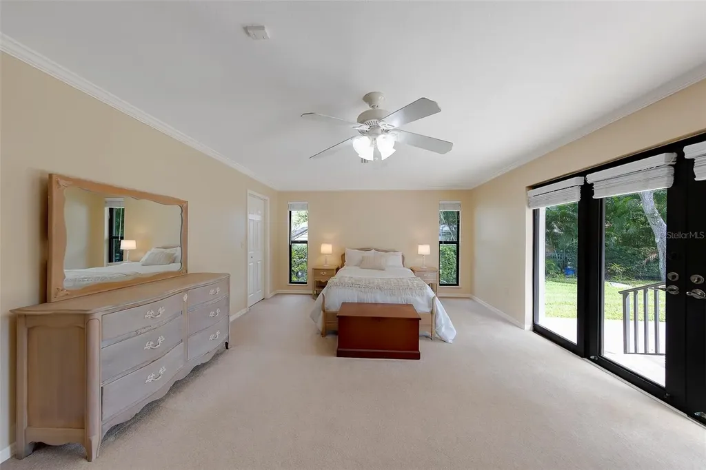 2943 Whisper Lane N Clearwater FL 33762