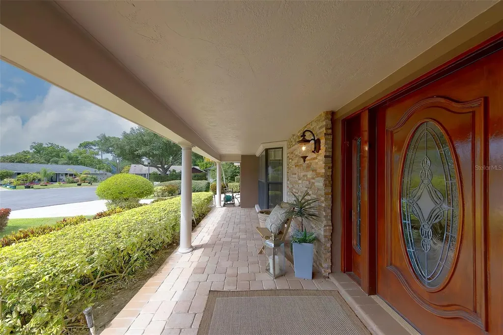 2943 Whisper Lane N Clearwater FL 33762