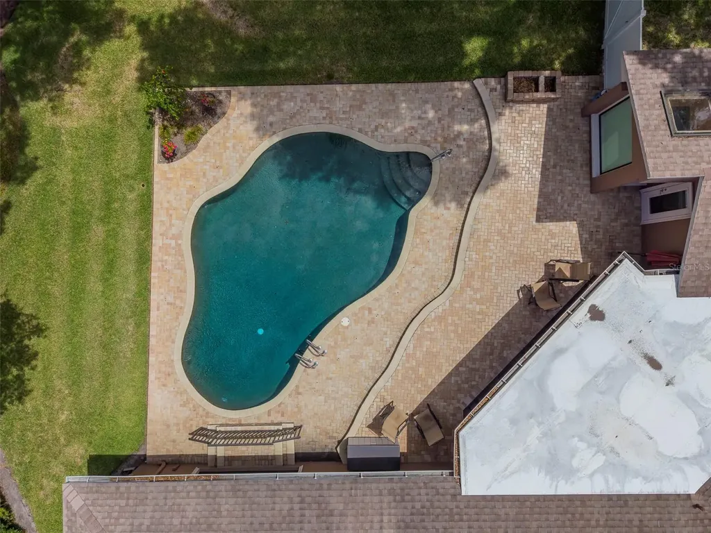 2943 Whisper Lane N Clearwater FL 33762