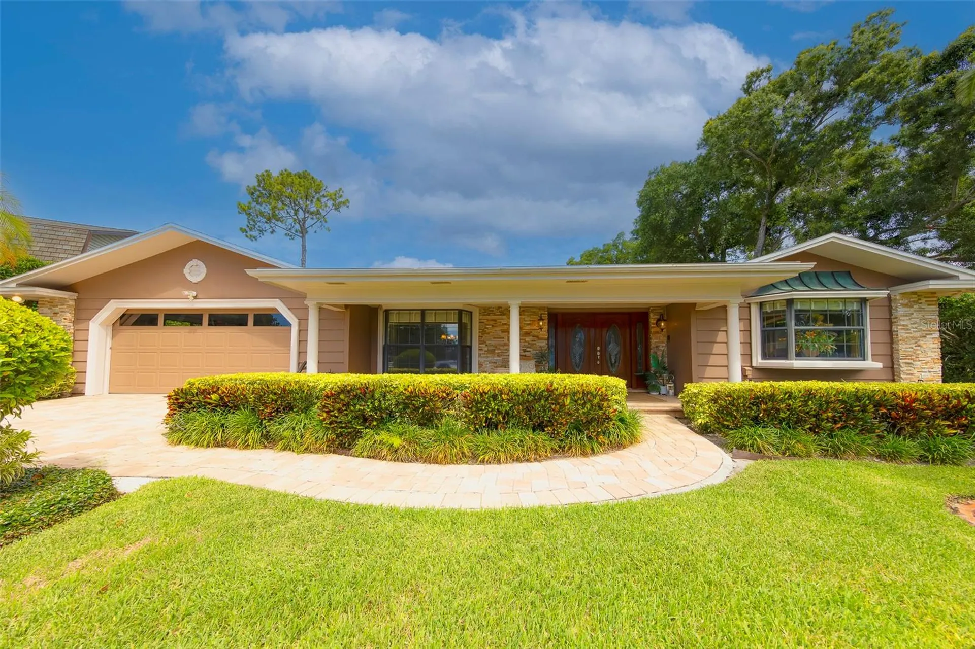 2943 Whisper Lane N Clearwater FL 33762