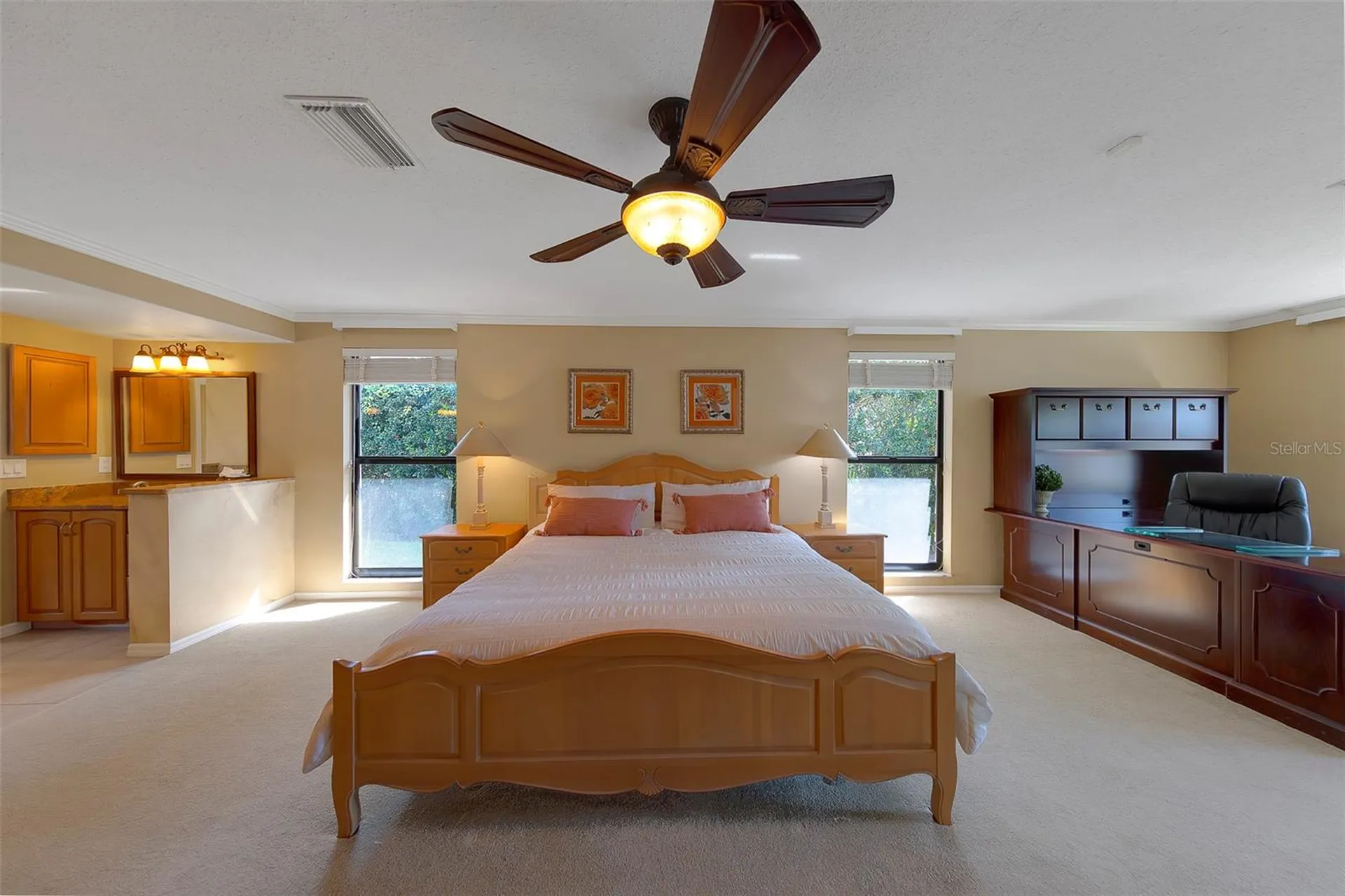 2943 Whisper Lane N Clearwater FL 33762