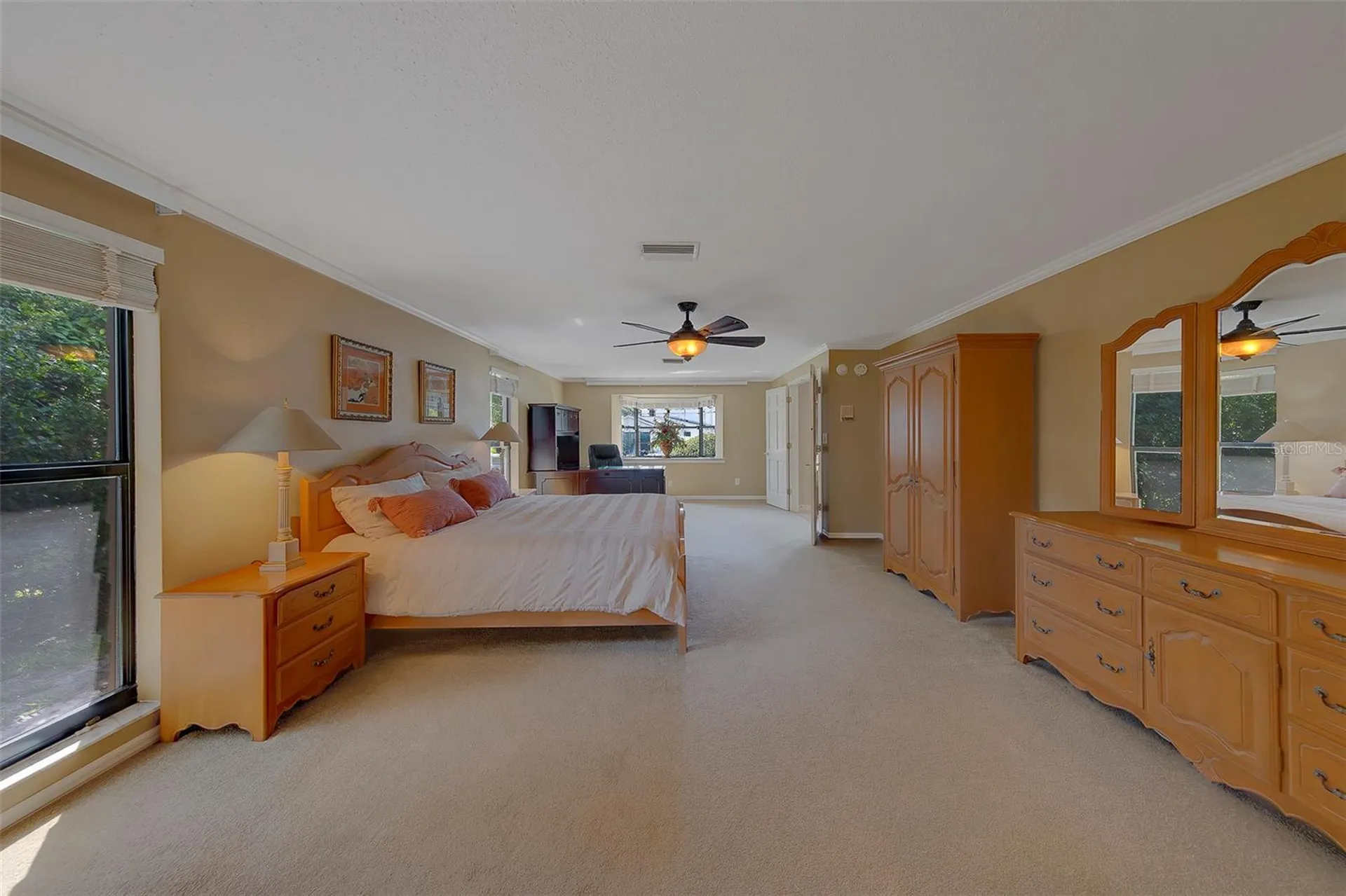 2943 Whisper Lane N Clearwater FL 33762