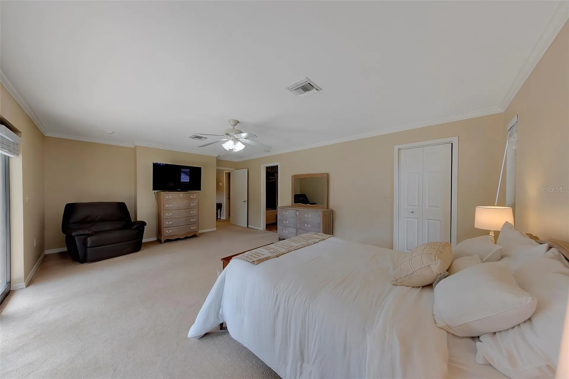 2943 Whisper Lane N Clearwater FL 33762