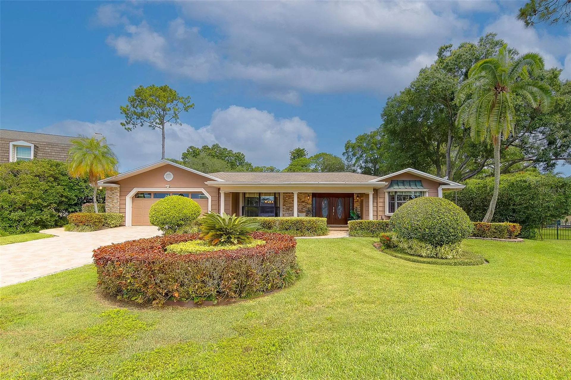 2943 Whisper Lane N Clearwater FL 33762