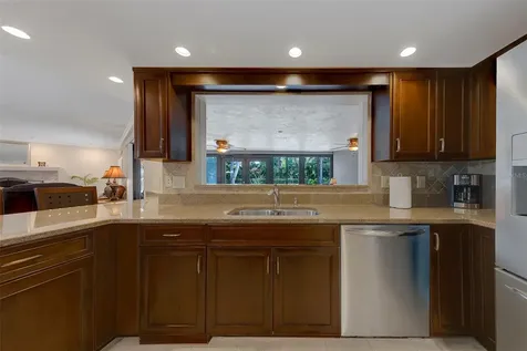 2943 Whisper Lane N Clearwater FL 33762