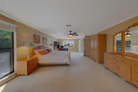 2943 Whisper Lane N Clearwater FL 33762