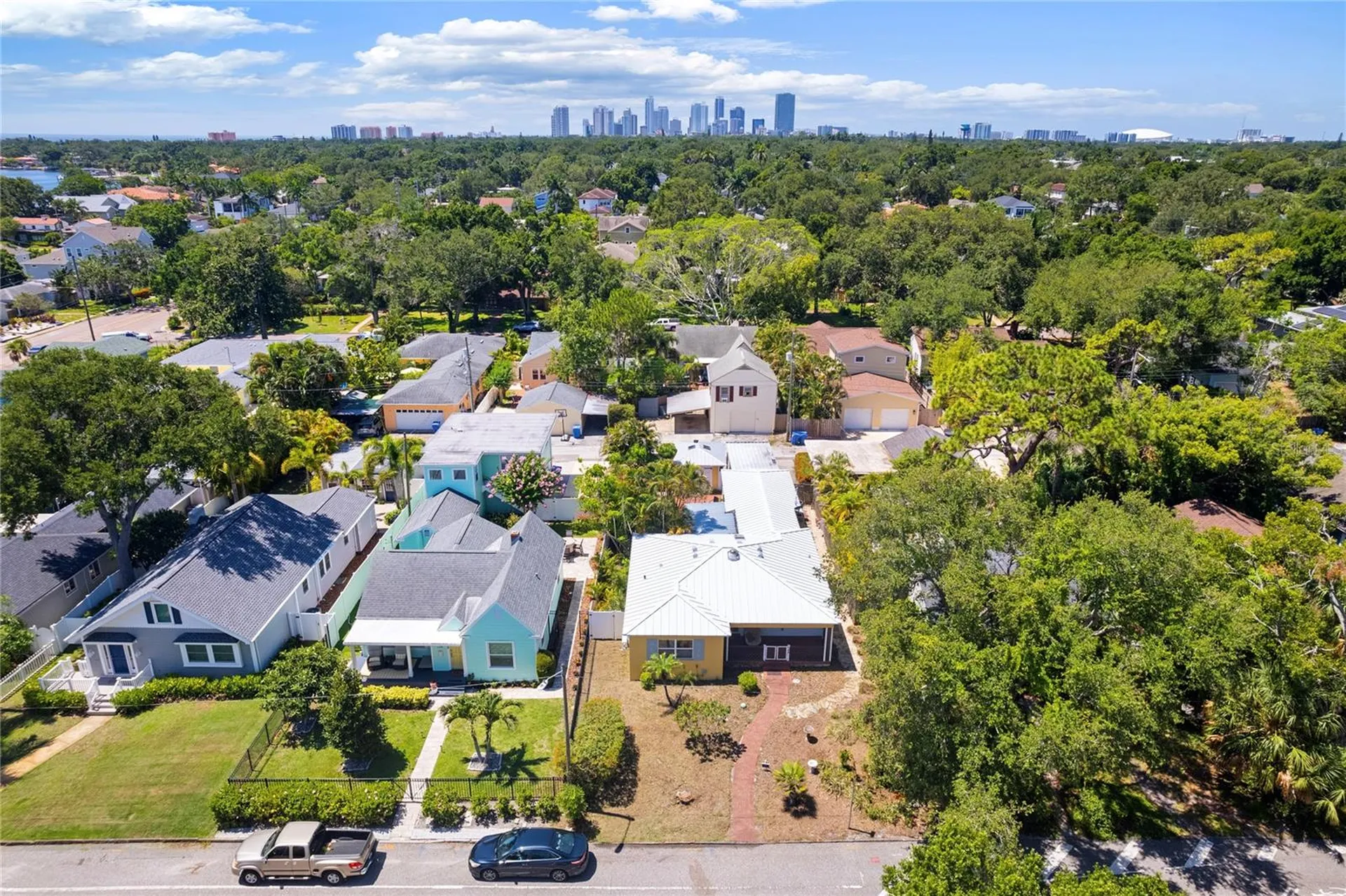 144 30th Avenue NE St Petersburg FL 33704