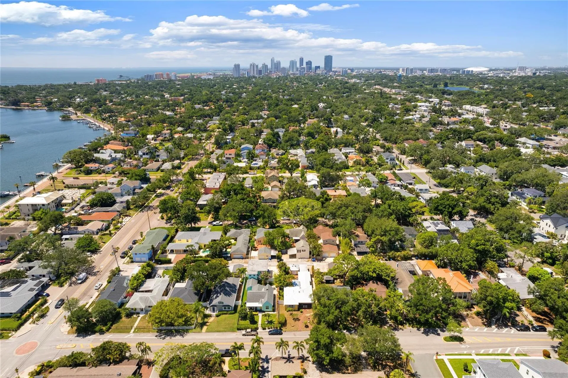 144 30th Avenue NE St Petersburg FL 33704