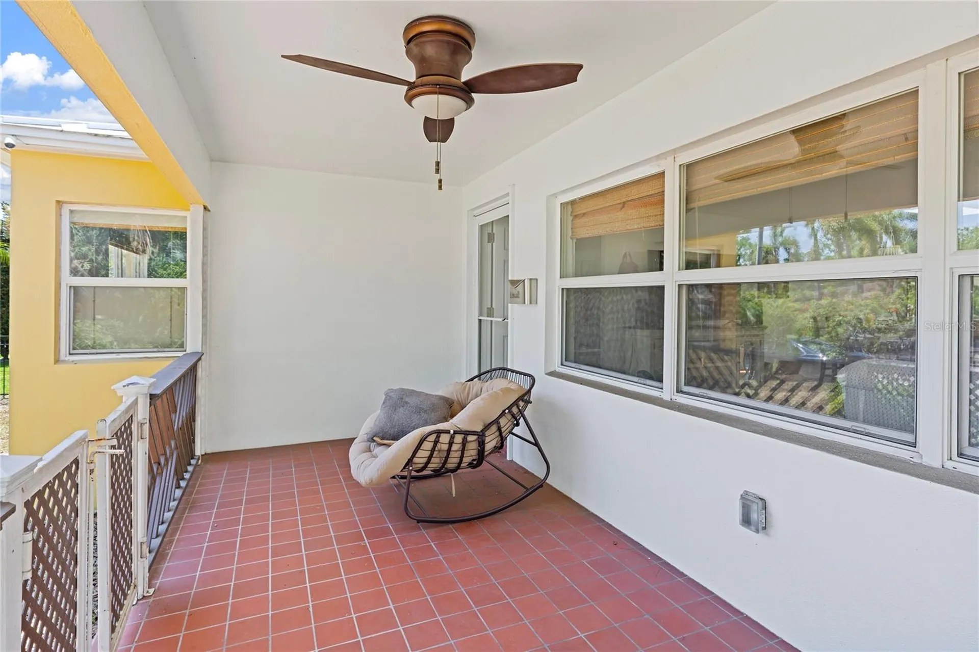 144 30th Avenue NE St Petersburg FL 33704