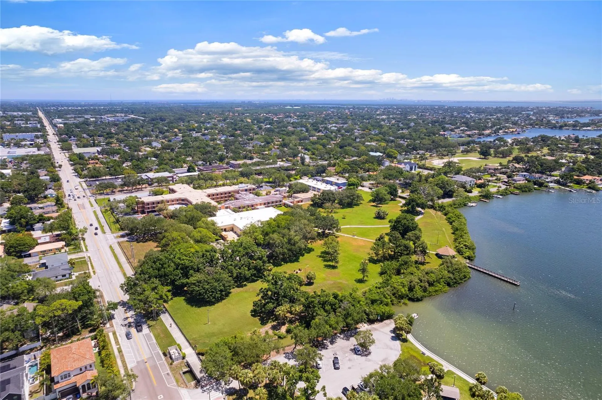 144 30th Avenue NE St Petersburg FL 33704