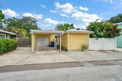 144 30th Avenue NE St Petersburg FL 33704