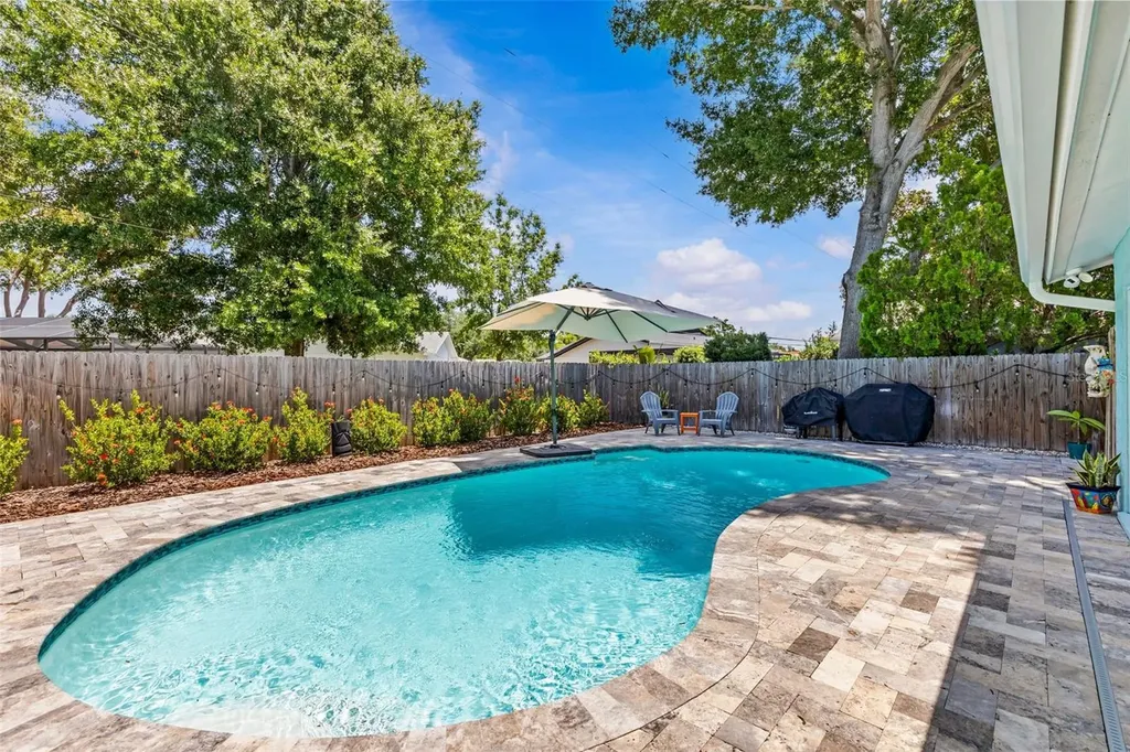 11895 96th Place Seminole FL 33772