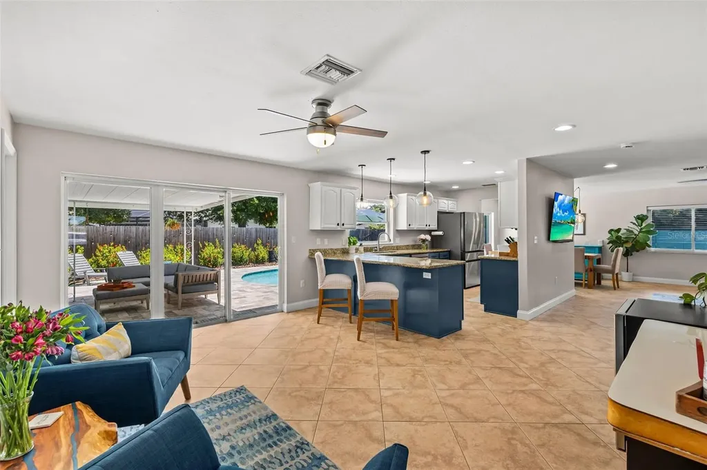 11895 96th Place Seminole FL 33772