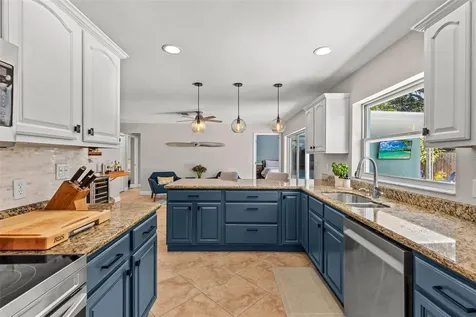 11895 96th Place Seminole FL 33772