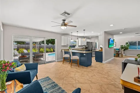 11895 96th Place Seminole FL 33772