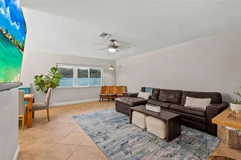 11895 96th Place Seminole FL 33772