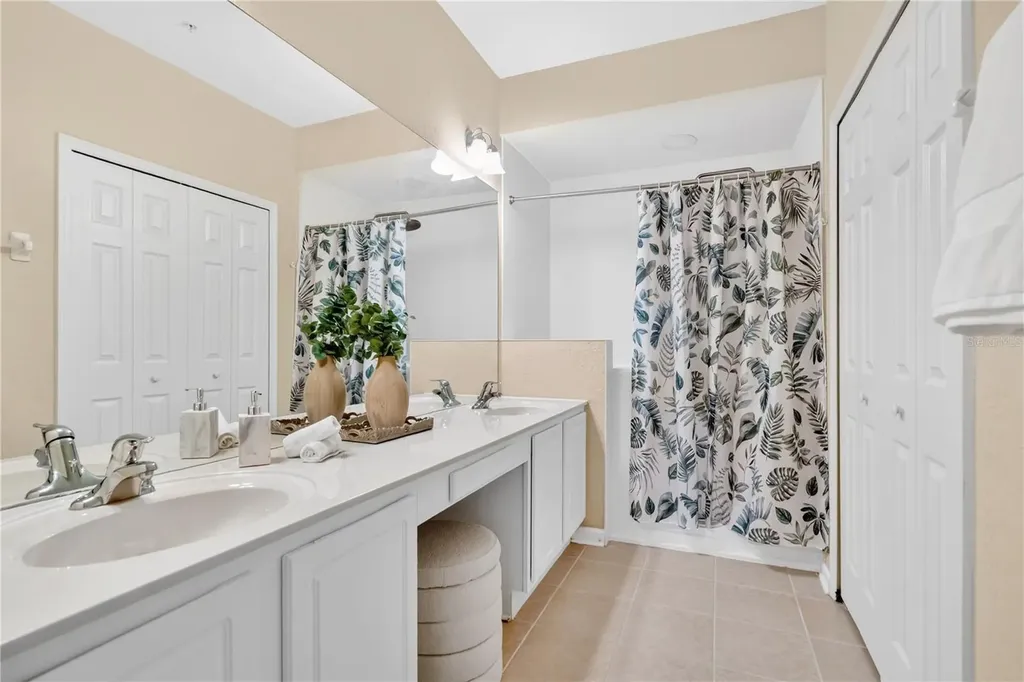 2847 Metro Sevilla Drive Orlando FL 32835