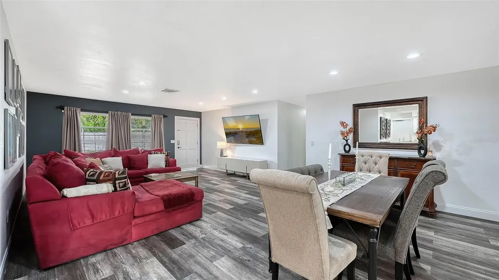 2103 Lusitania Drive Sarasota FL 34231