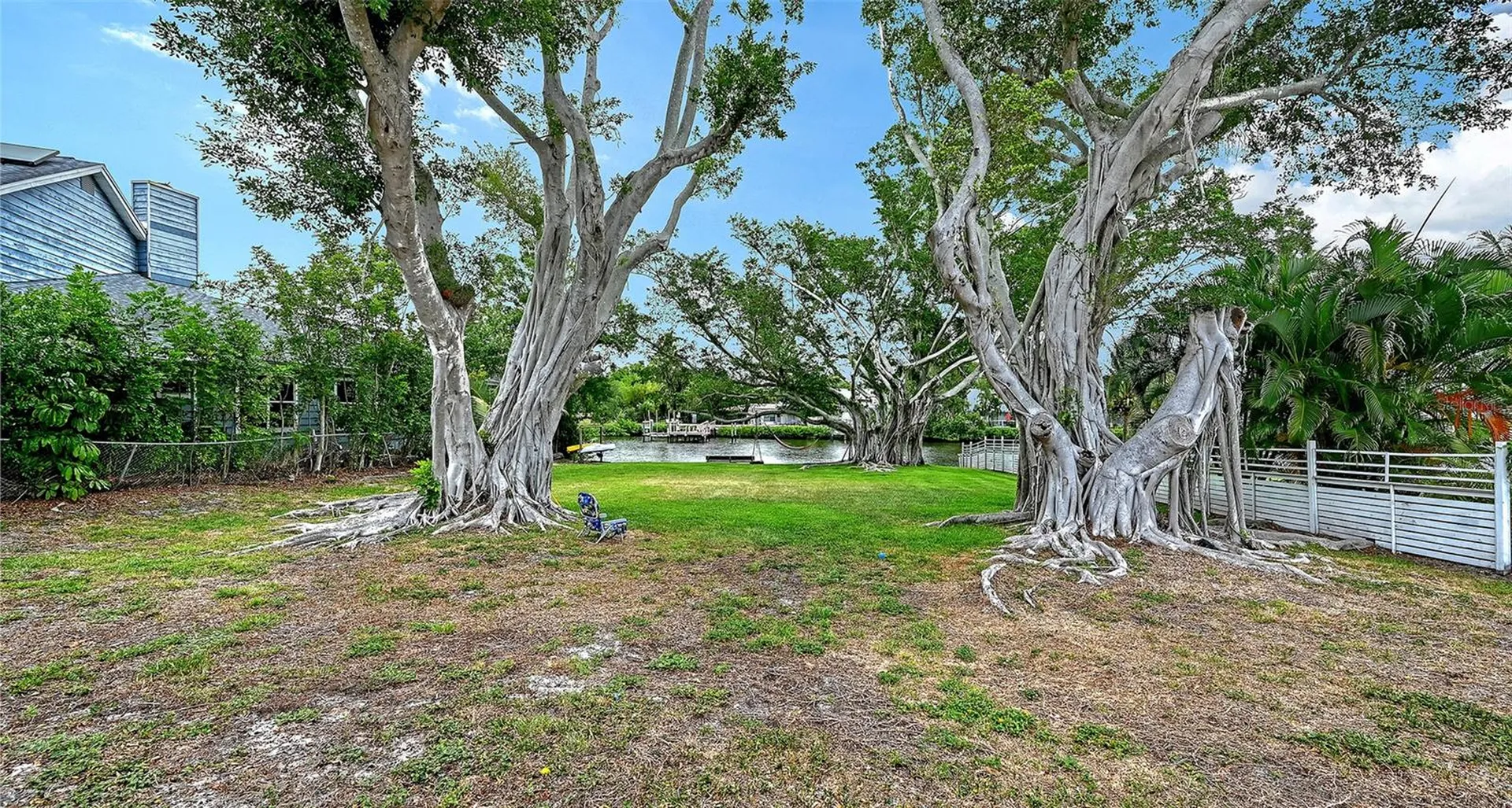 2103 Lusitania Drive Sarasota FL 34231